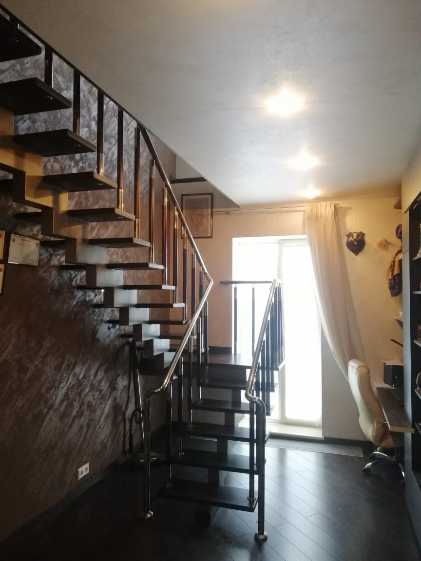 Металлические лестницы для дома